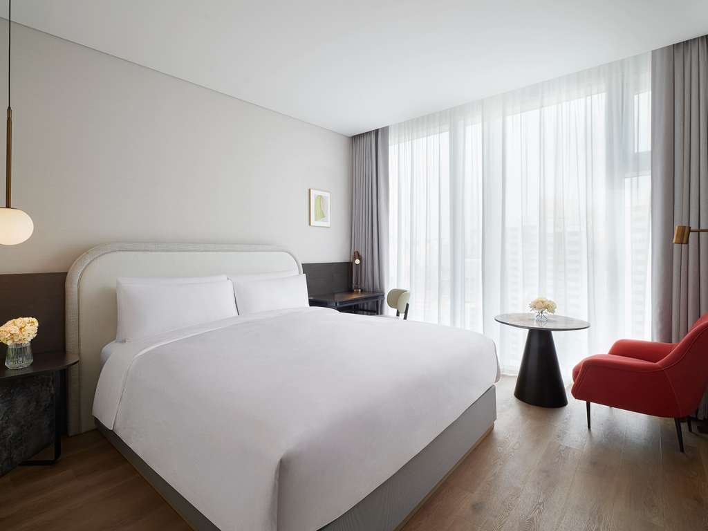 Superior Room with 1 King bed, City view