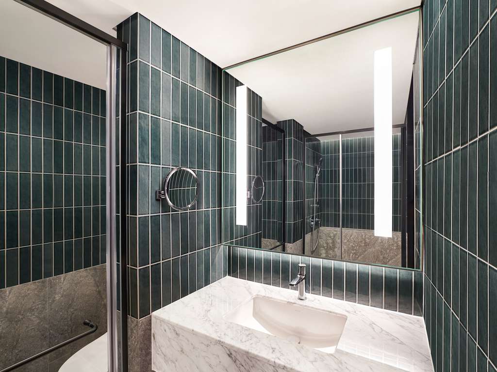 Superior Room with 1 King bed, City view